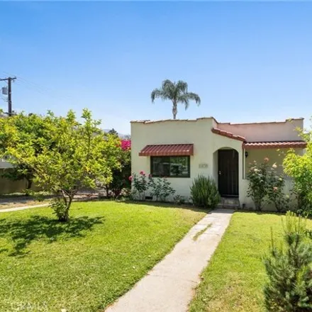 Buy this 3 bed house on 1092 Santa Anita Avenue in Burbank, CA 91501