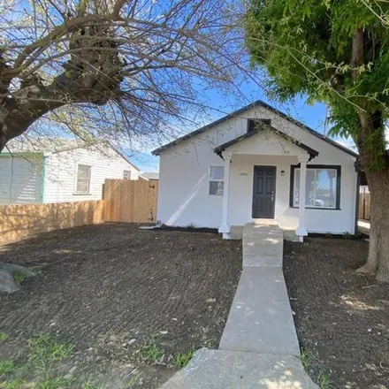Buy this 3 bed house on 10955 Cedar Street in Armona, Kings County