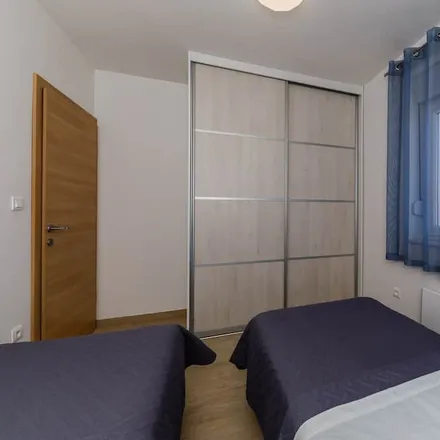 Image 3 - Grad Kaštela, Split-Dalmatia County, Croatia - Apartment for rent