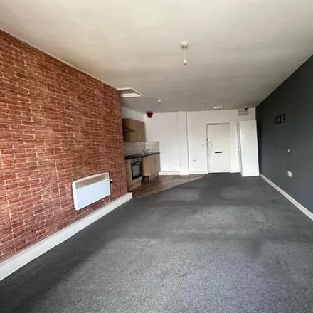 Image 5 - Croft Street, Willenhall, WV13 2NX, United Kingdom - Apartment for rent