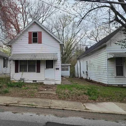 Buy this 2 bed house on 3180 West Columbia Street in Evansville, IN 47720