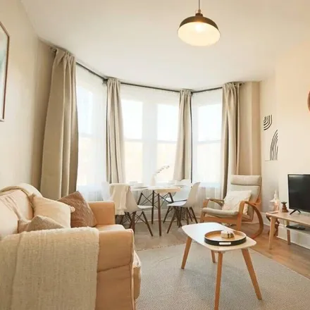 Image 5 - Bristol, BS6 5QX, United Kingdom - Apartment for rent