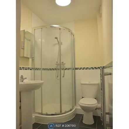 Image 8 - BMI Southend Private Hospital, 15-17 Fairfax Drive, Southend-on-Sea, SS0 9AG, United Kingdom - Apartment for rent