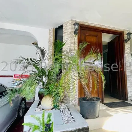 Buy this 3 bed house on Calle Limajo in Pueblo Nuevo, 0818