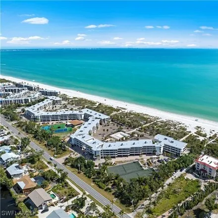 Buy this 3 bed condo on 1709 Middle Gulf Drive in Sanibel, Lee County