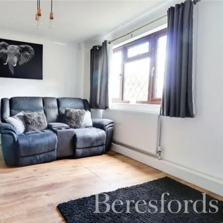 Image 2 - 38 Wagtail Drive, Heybridge, CM9 4YP, United Kingdom - House for sale