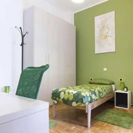 Image 5 - Alzaia Naviglio Pavese, 58p01, 20143 Milan MI, Italy - Room for rent