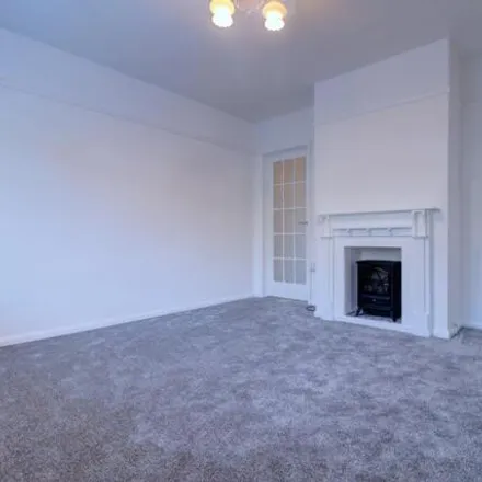 Image 2 - Youens Road, High Wycombe, HP12 4RW, United Kingdom - Duplex for rent