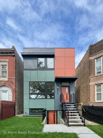 Image 2 - 6319 South Rhodes Avenue, Chicago, IL 60637, USA - House for sale