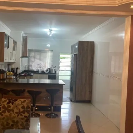 Buy this 4 bed house on Rua Bartolomeu de Gusmão in Vila Independência, Mauá - SP