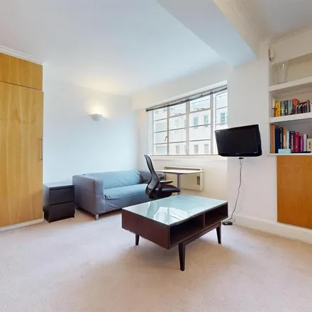 Rent this studio apartment on Sloane Avenue Mansions in Sloane Avenue, London
