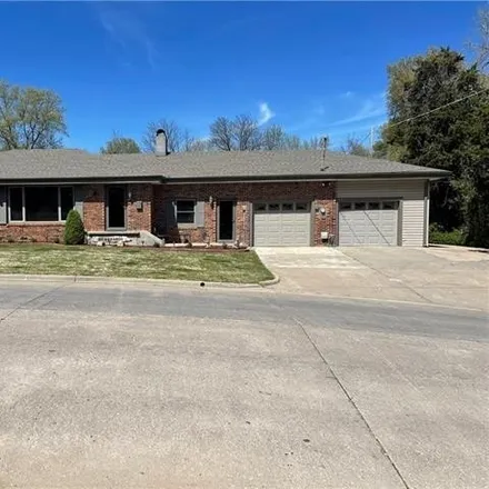 Buy this 3 bed house on 440 West Cleveland Avenue in Pittsburg, KS 66762