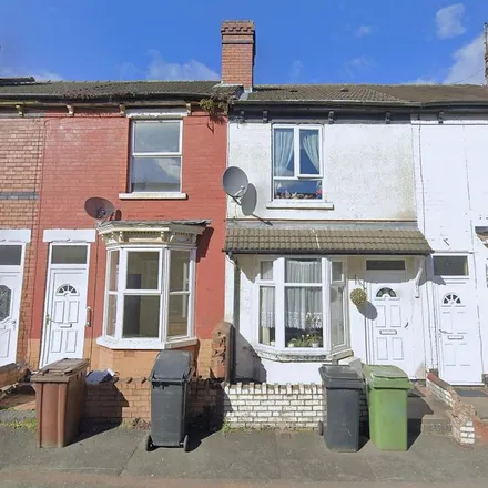 Rent this 3 bed townhouse on Hart Road in Wednesfield, WV11 3QL