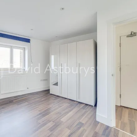 Image 4 - West Hendon Broadway, Station Road, The Hyde, London, NW4 4PZ, United Kingdom - Apartment for rent