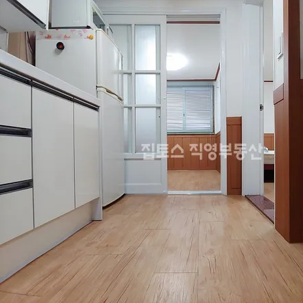 Rent this 2 bed apartment on 서울특별시 은평구 갈현동 449-30
