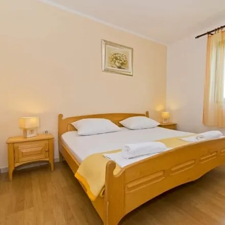 Image 6 - Betina, 22244 Betina, Croatia - Apartment for rent