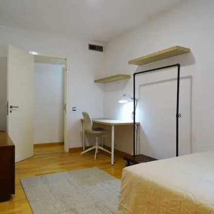 Image 9 - Via Augusta, 08001 Barcelona, Spain - Apartment for rent