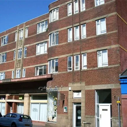 Image 1 - J. McInness, Titchfield Street, Kilmarnock, KA1 1QY, United Kingdom - Apartment for sale