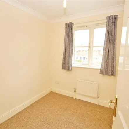 Rent this 3 bed apartment on Cornes Close in Winchester, SO22 5DS