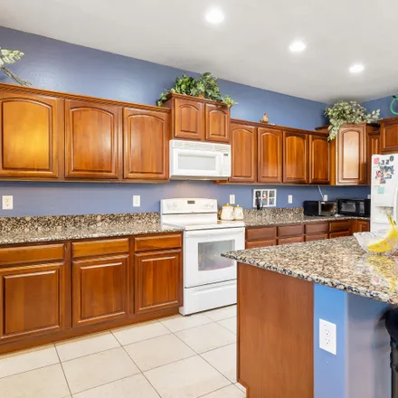 Image 4 - 12379 West Hazelwood Street, Avondale, AZ 85392, USA - House for sale