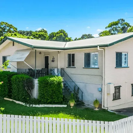 Rent this 3 bed apartment on 11 Helena Street in Aspley QLD 4034, Australia