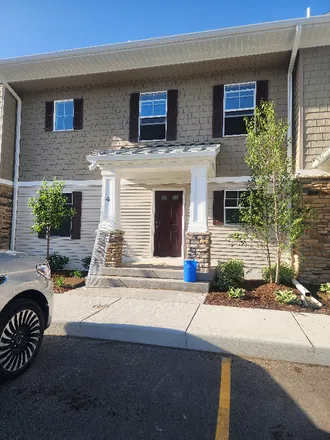 Rent this 3 bed condo on 1542 Simsbury