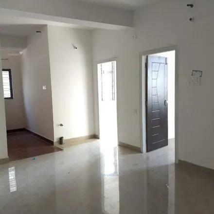 Image 2 - Kamala Kanta Bhattacharya Path, Hatigaon, Dispur - 781005, India - Apartment for rent