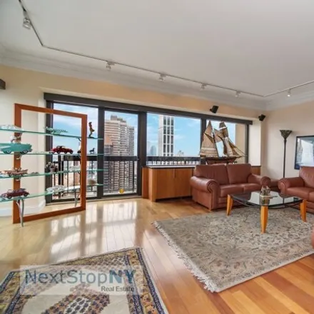 Image 2 - The Landmark, 300 East 59th Street, New York, NY 10022, USA - Apartment for sale