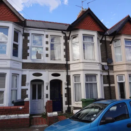Rent this 5 bed townhouse on Gelligaer Street in Cardiff, CF24 4LA