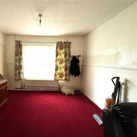 Image 4 - Roseheath Drive, Knowsley, L26 9UG, United Kingdom - Townhouse for sale