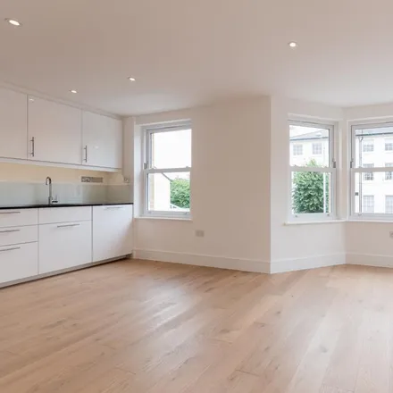 Image 2 - 22 Elsie Road, London, SE22 8PW, United Kingdom - Apartment for rent