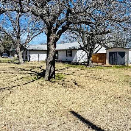 Image 5 - 424 Oakwood Drive, Eastland, TX 76448, USA - House for sale