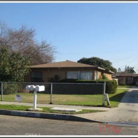 Image 3 - 11719 Laurel Avenue, Los Angeles County, CA 90605, USA - House for sale
