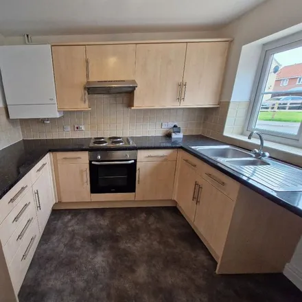 Image 3 - Sayers Crescent, Wisbech St Mary, PE13 4AS, United Kingdom - House for rent