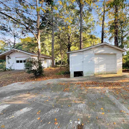 Buy this 3 bed house on 978 Dixie Drive in Jarrard, GA 30236