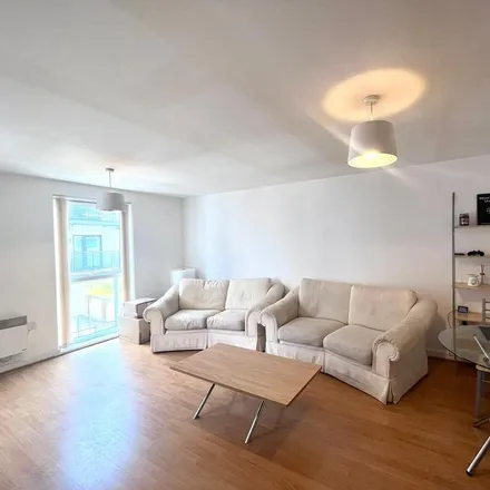Image 3 - 34 Hulme High Street, Manchester, M15 5JS, United Kingdom - Apartment for rent