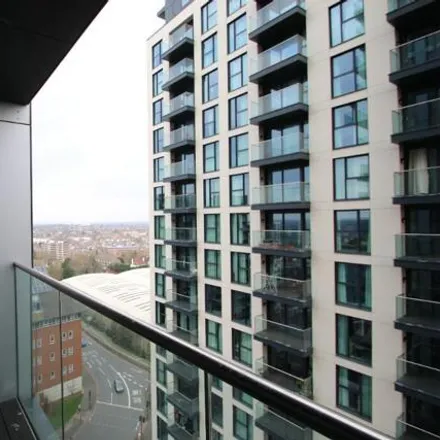 Image 7 - Sutton Plaza, Sutton Court Road, London, SM1 4FQ, United Kingdom - Room for rent