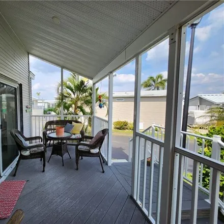 Image 9 - 11667 Dawn Cowrie Drive, Iona, FL 33908, USA - Apartment for sale