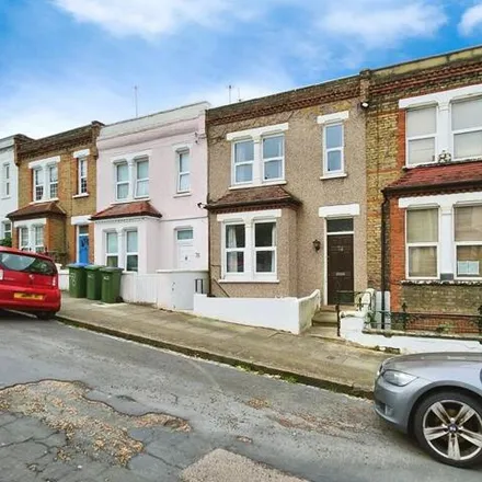 Image 2 - Sladedale Road, London, SE18 1PY, United Kingdom - Apartment for rent