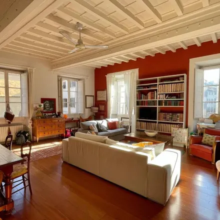 Rent this 5 bed apartment on Palazzo Pitti in Piazza dei Pitti, 50125 Florence FI