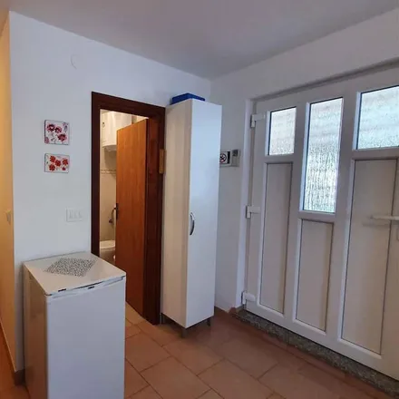 Image 2 - 52466 Grad Novigrad, Croatia - Apartment for rent
