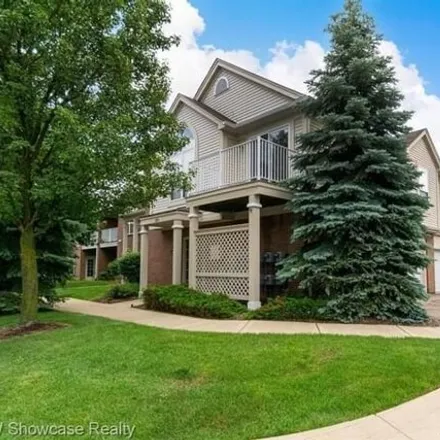 Buy this 2 bed condo on 24161 Chesapeake Circle in Commerce Charter Township, MI 48390
