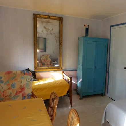 Rent this 1 bed house on 44510 Le Pouliguen