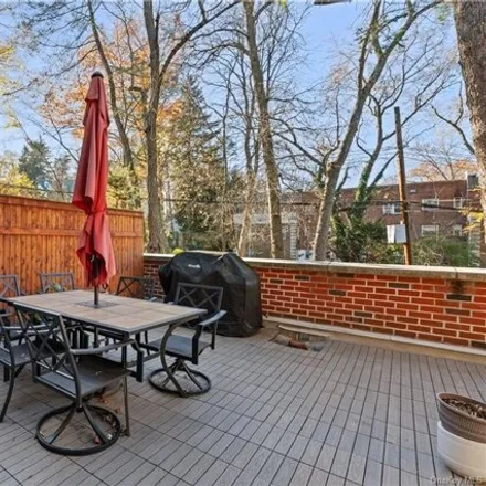 Image 5 - 846 Palmer Road, Lawrence Park, City of Yonkers, NY 10708, USA - Apartment for sale