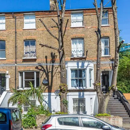 Rent this 4 bed apartment on 64 Hungerford Road in London, N7 9LP