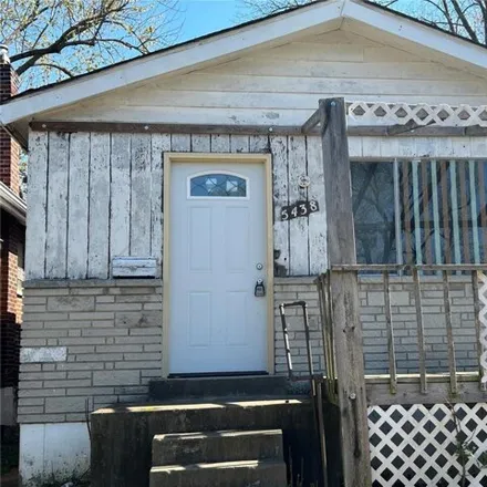 Buy this 2 bed house on 5448 Beacon Avenue in St. Louis, MO 63120