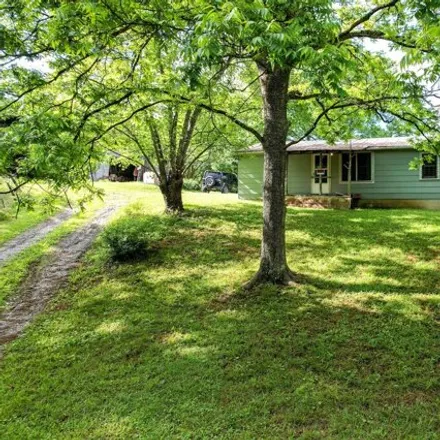 Image 2 - 1025 Pilot Mountain Rd, Bulls Gap, Tennessee, 37711 - House for sale