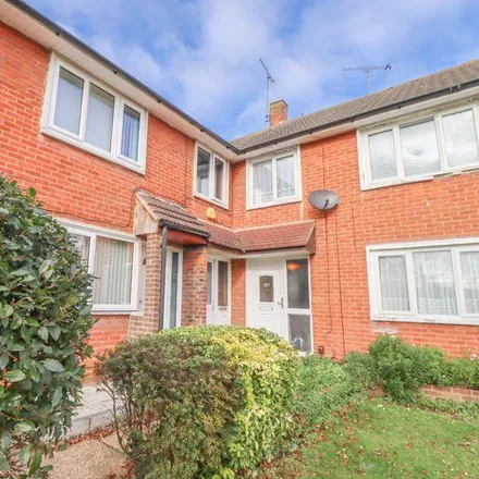 Rent this 3 bed townhouse on Codenham Green in Basildon, SS16 5DR