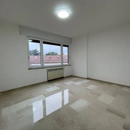 Image 4 - Via della Grada, 40122 Bologna BO, Italy - Apartment for rent