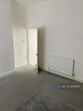 Image 6 - Old Road, Manchester, M9 8BR, United Kingdom - Townhouse for rent
